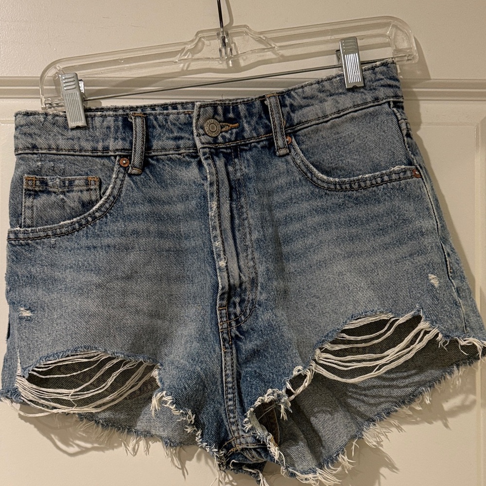 Zara Distressed Denim Women Shorts size 6